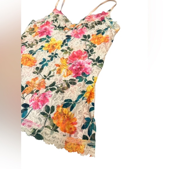 Hanky Panky Floral Signature Lace V-Front Camisole Size Small - Picture 3 of 7